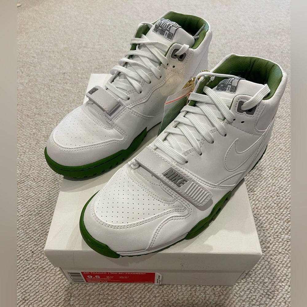 DS Brand New Nike x Fragment Air Trainer 1 Mid White/Chlorophyll men’s size 9.5